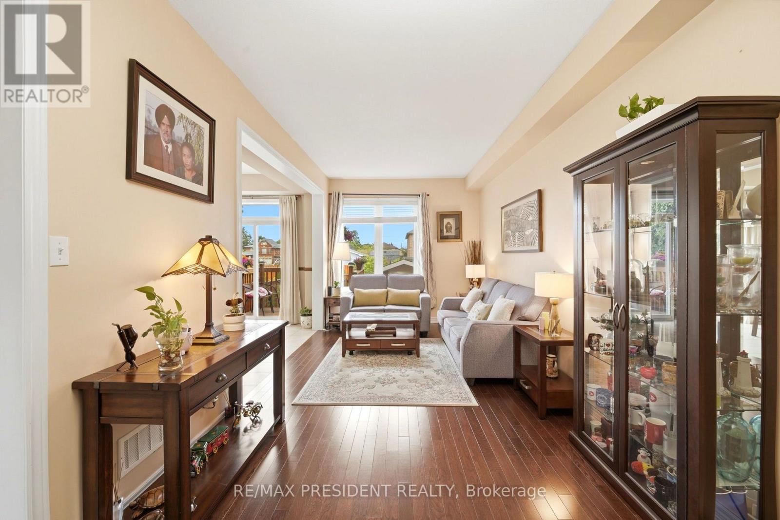 #23 45 SEABREEZE CRESCENT - 7