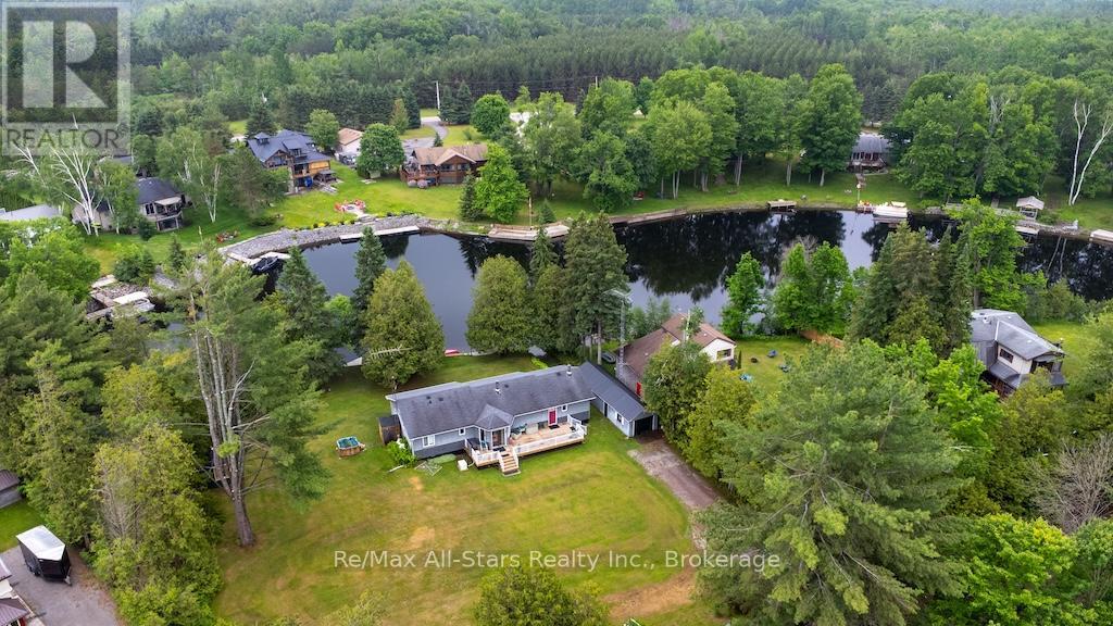 27 ASPEN DRIVE - 36