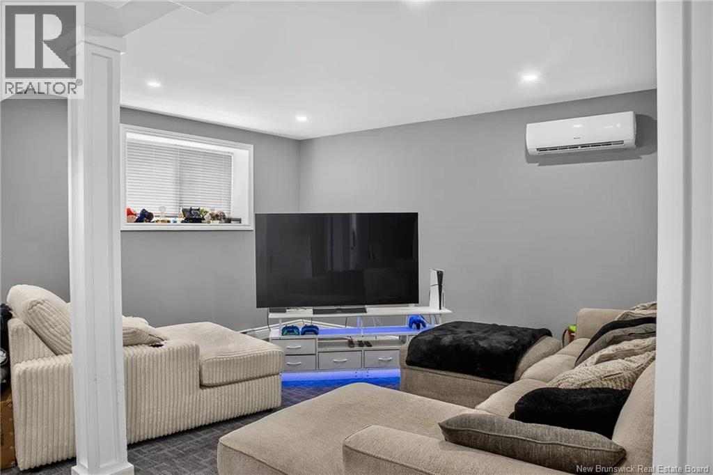 34 McMaster Avenue - Image 31