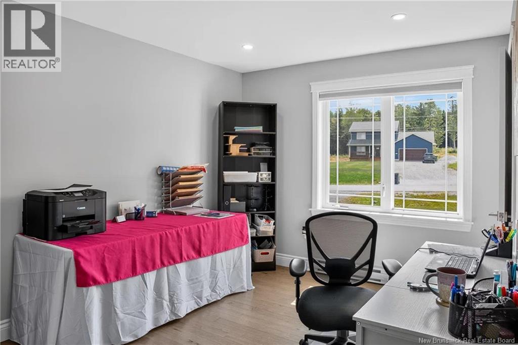 34 McMaster Avenue - Image 18