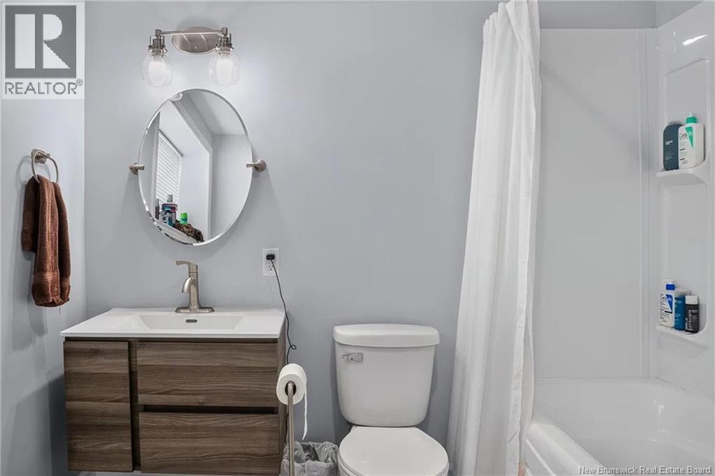 34 McMaster Avenue - Image 33