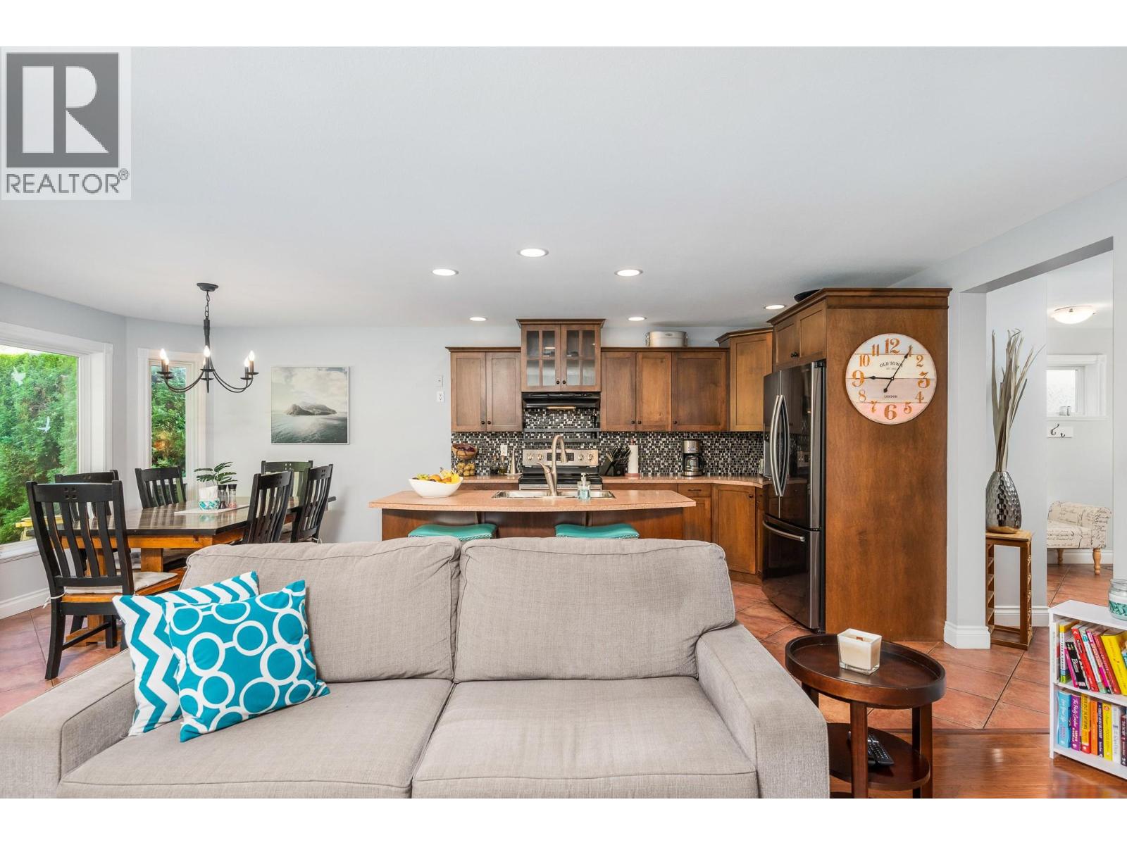 #113 5805 Tern Place - Image 7