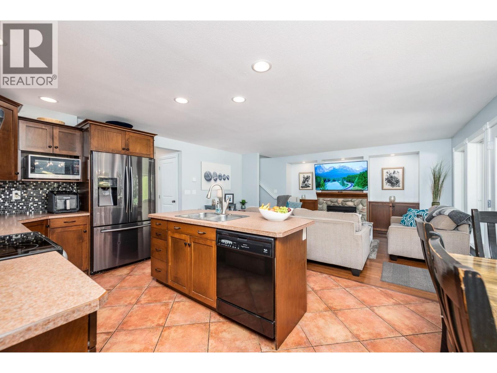 #113 5805 Tern Place - 9