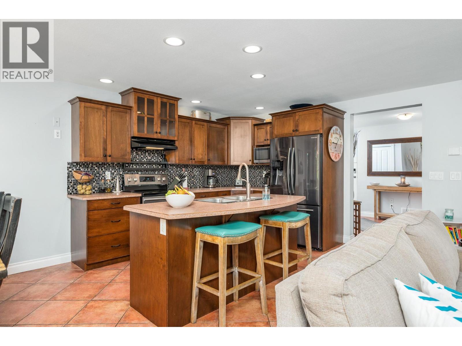 #113 5805 Tern Place - Image 8
