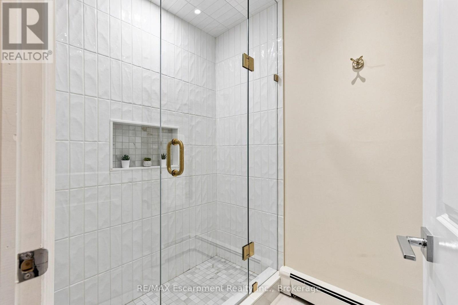 105 WHITTINGTON PLACE - Image 33