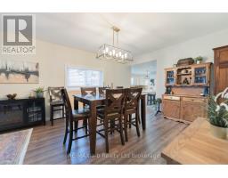 Living room - 13 Potters Road N, Tillsonburg, ON N4G2G9 Photo 10