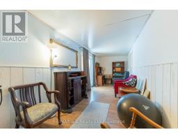 13 Potters Road N, Tillsonburg, ON N4G2G9 Photo 18