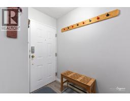 801 3050 Hillcrest Drive, Whistler, BC V8E0T8 Photo 15