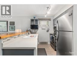 801 3050 Hillcrest Drive, Whistler, BC V8E0T8 Photo 6