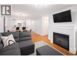 301 2958 Silver Springs Boulevard, Coquitlam, BC V3E2R9 Photo 10