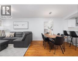 301 2958 Silver Springs Boulevard, Coquitlam, BC V3E2R9 Photo 6