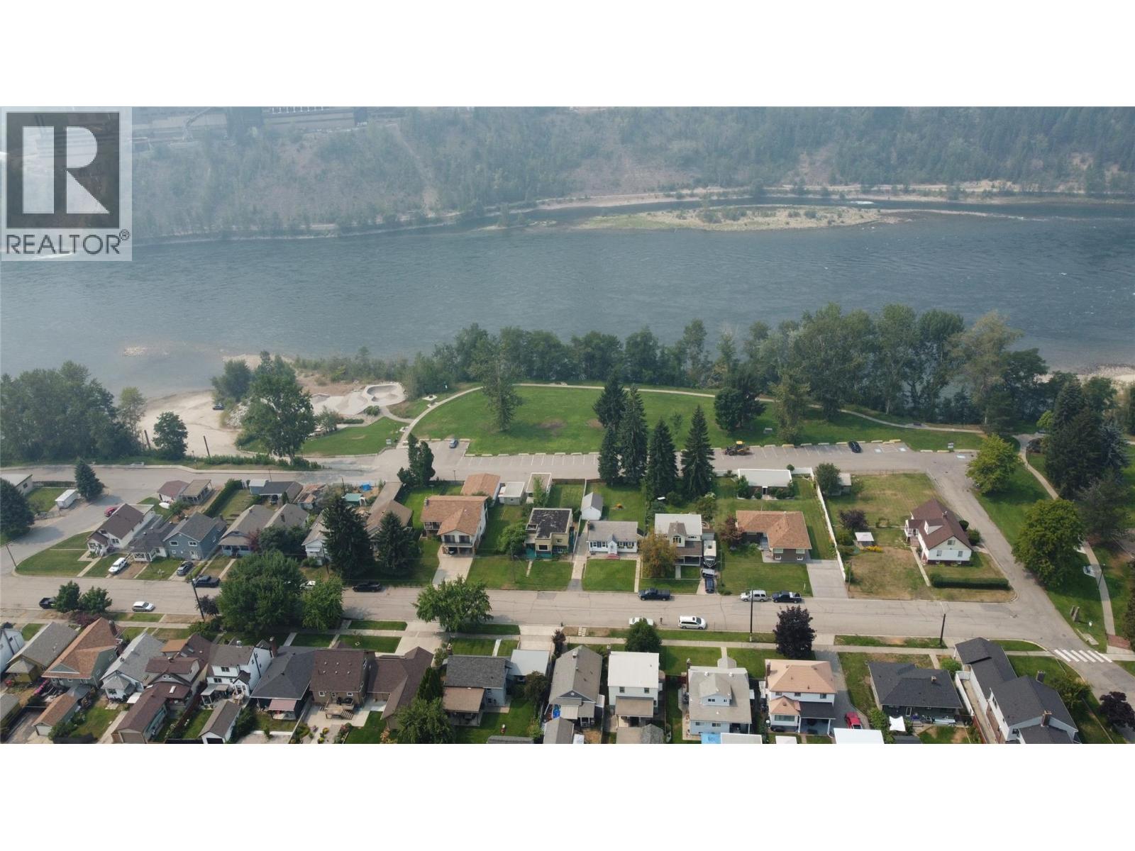 1141 Columbia Avenue - 42