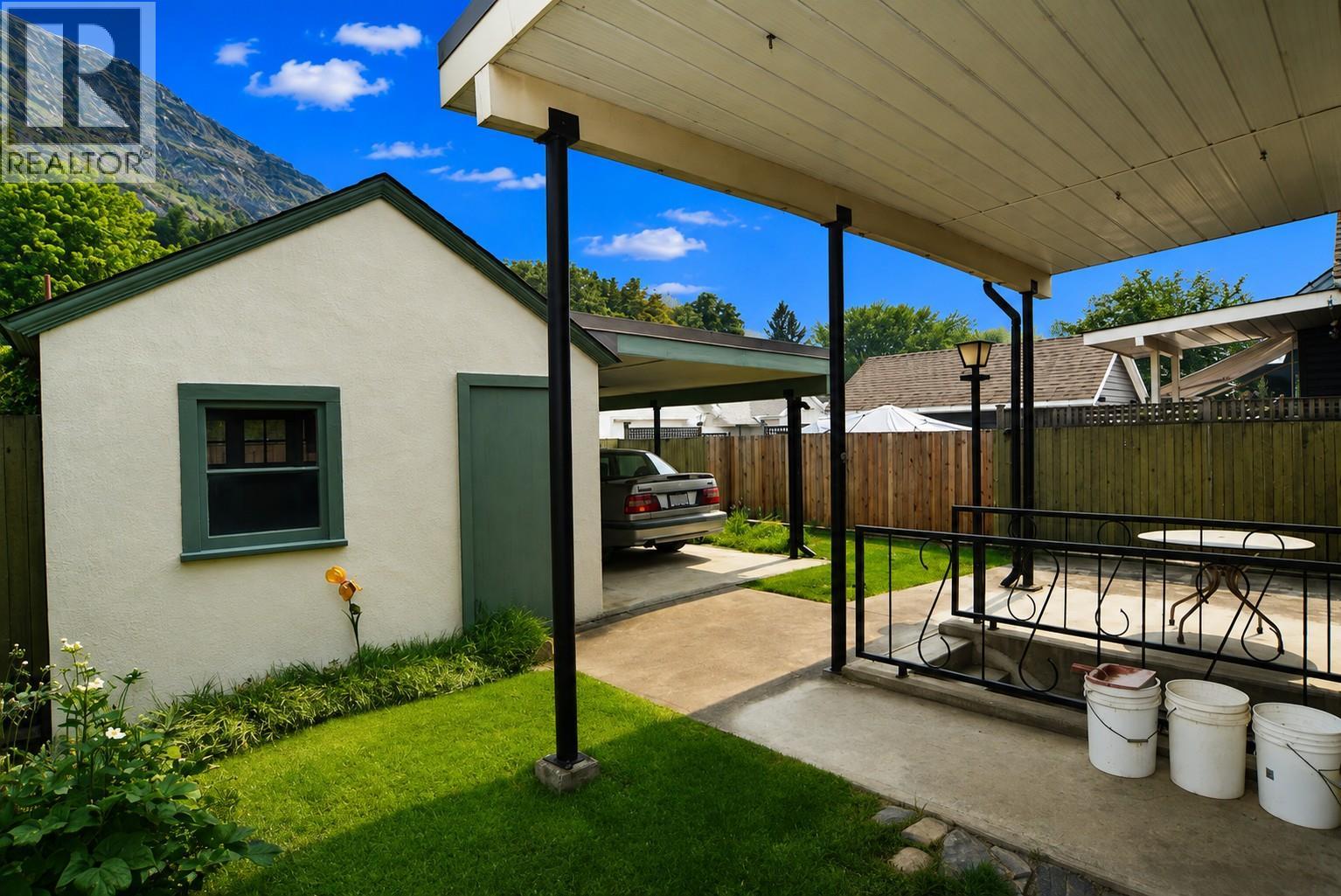 1141 Columbia Avenue - Image 7