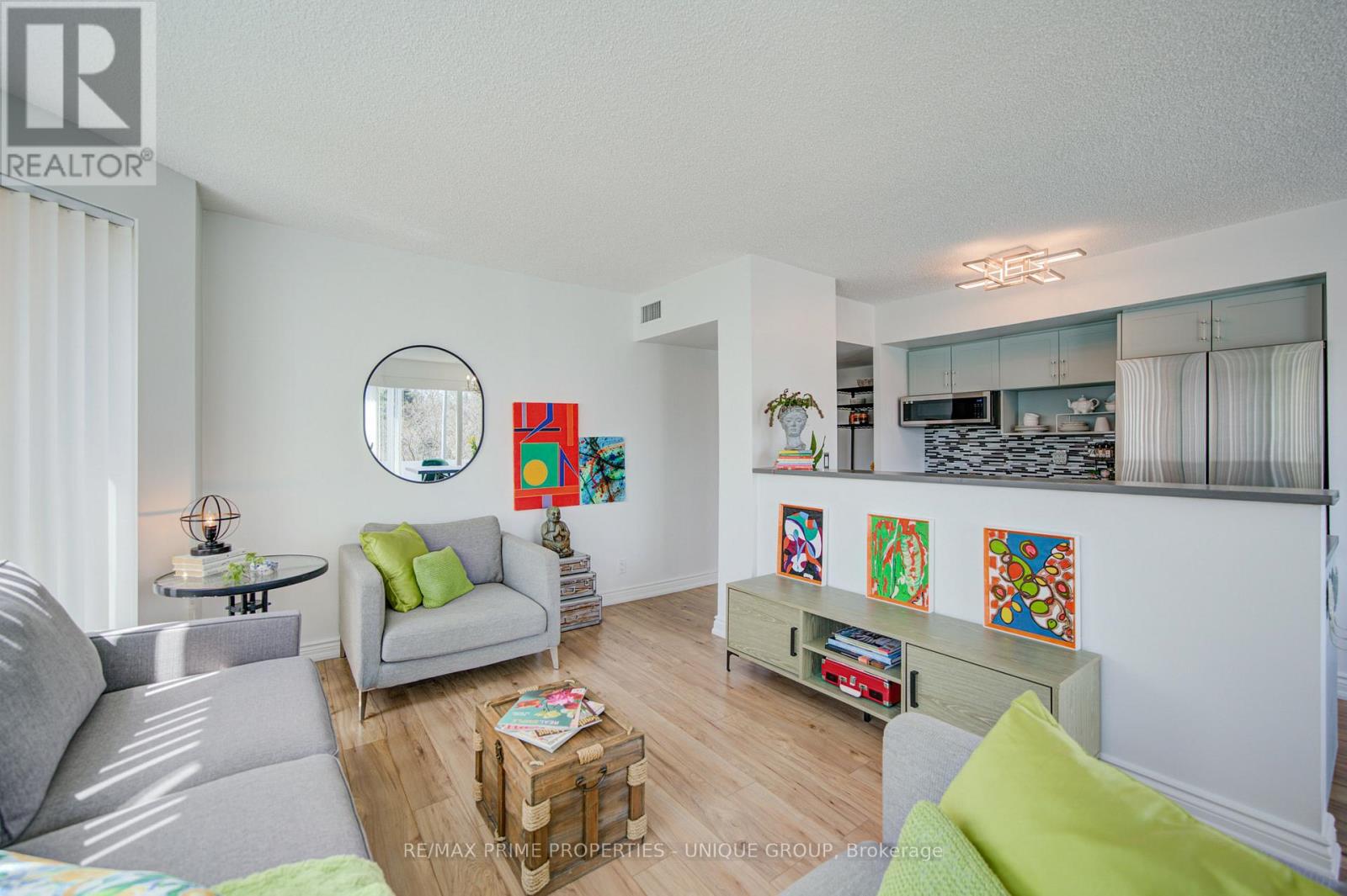 #202 97 LAWTON BOULEVARD - 21