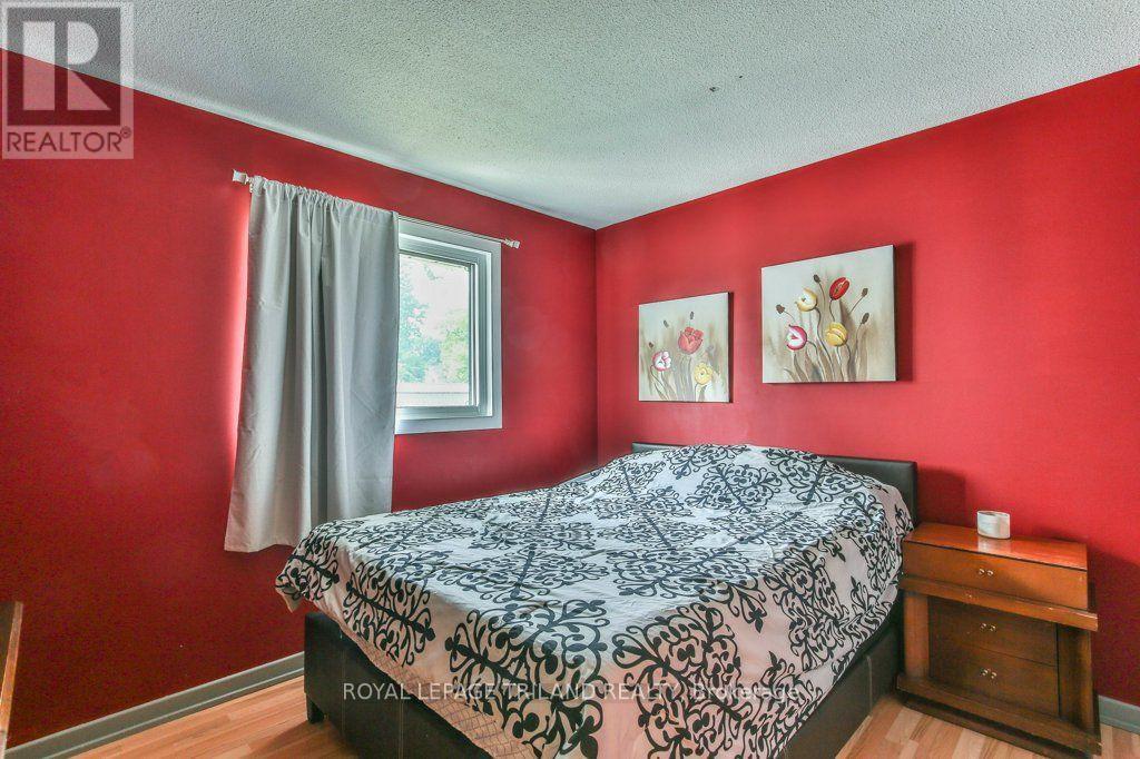 425 QUEEN STREET - Image 21
