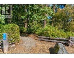 609 Meadow Dr, Qualicum Beach, BC V9K2T2 Photo 29