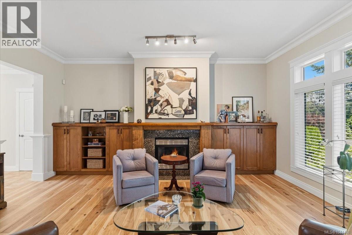609 Meadow Dr - 6
