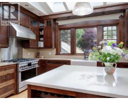 Ensuite - 1043 St. Patrick St, Oak Bay, BC V8S4Y2 Photo 15