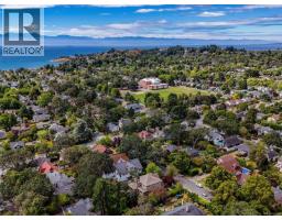 1043 St. Patrick St, Oak Bay, BC V8S4Y2 Photo 44