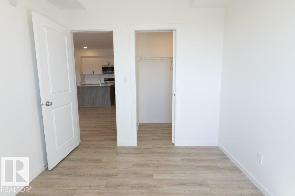 #206 9211 228 ST NW - 18