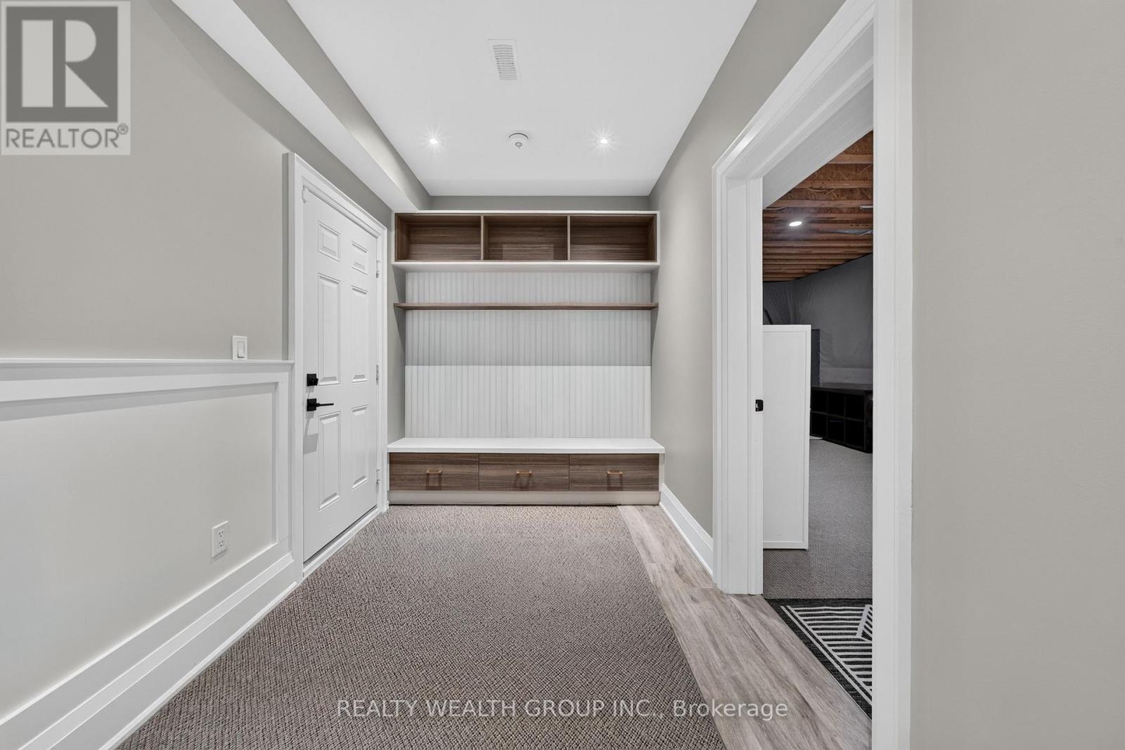 299 SECOND STREET - Image 32