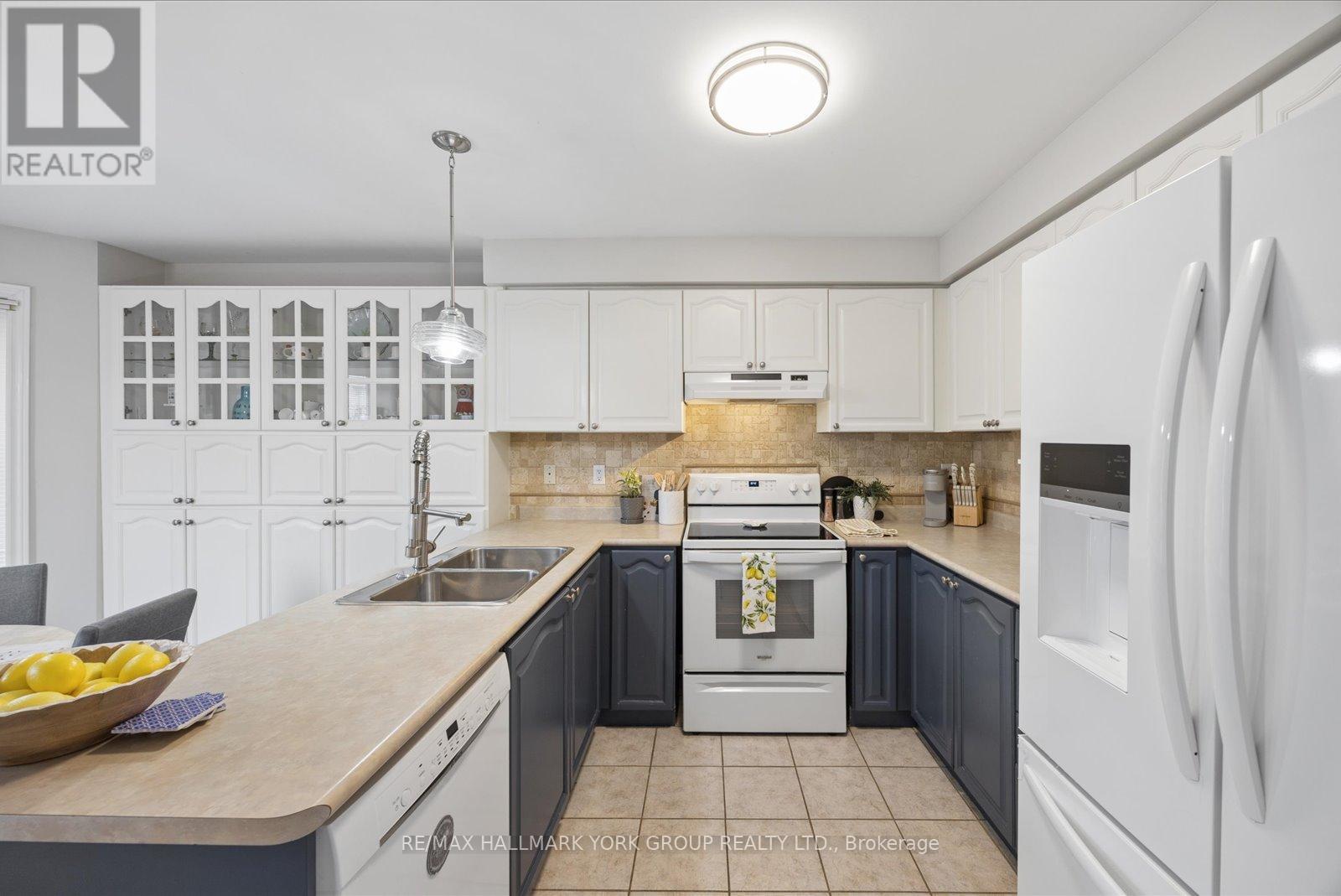 74 WRENDALE CRESCENT - Image 14