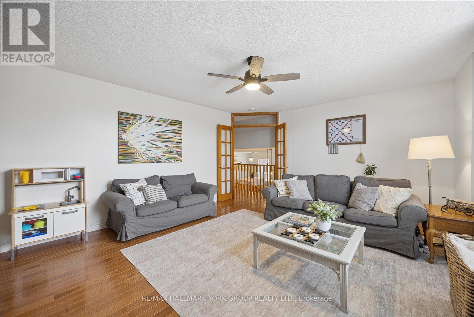 74 WRENDALE CRESCENT - Image 23