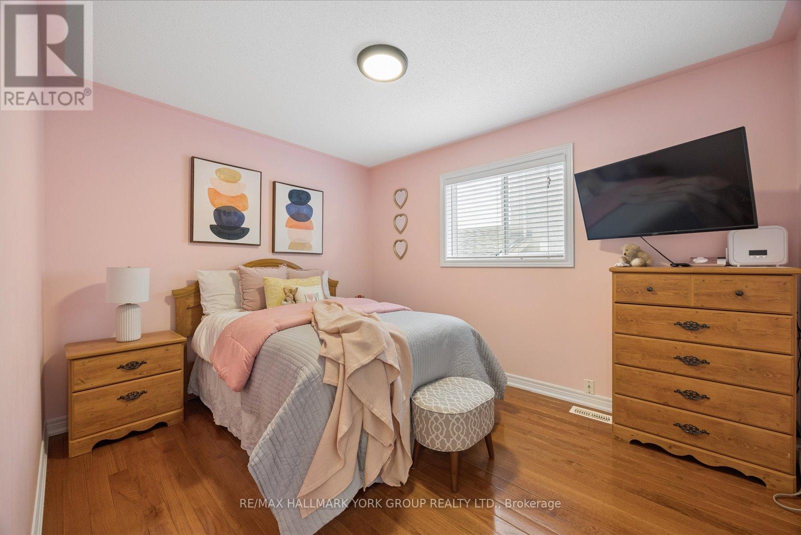 74 WRENDALE CRESCENT - Image 26