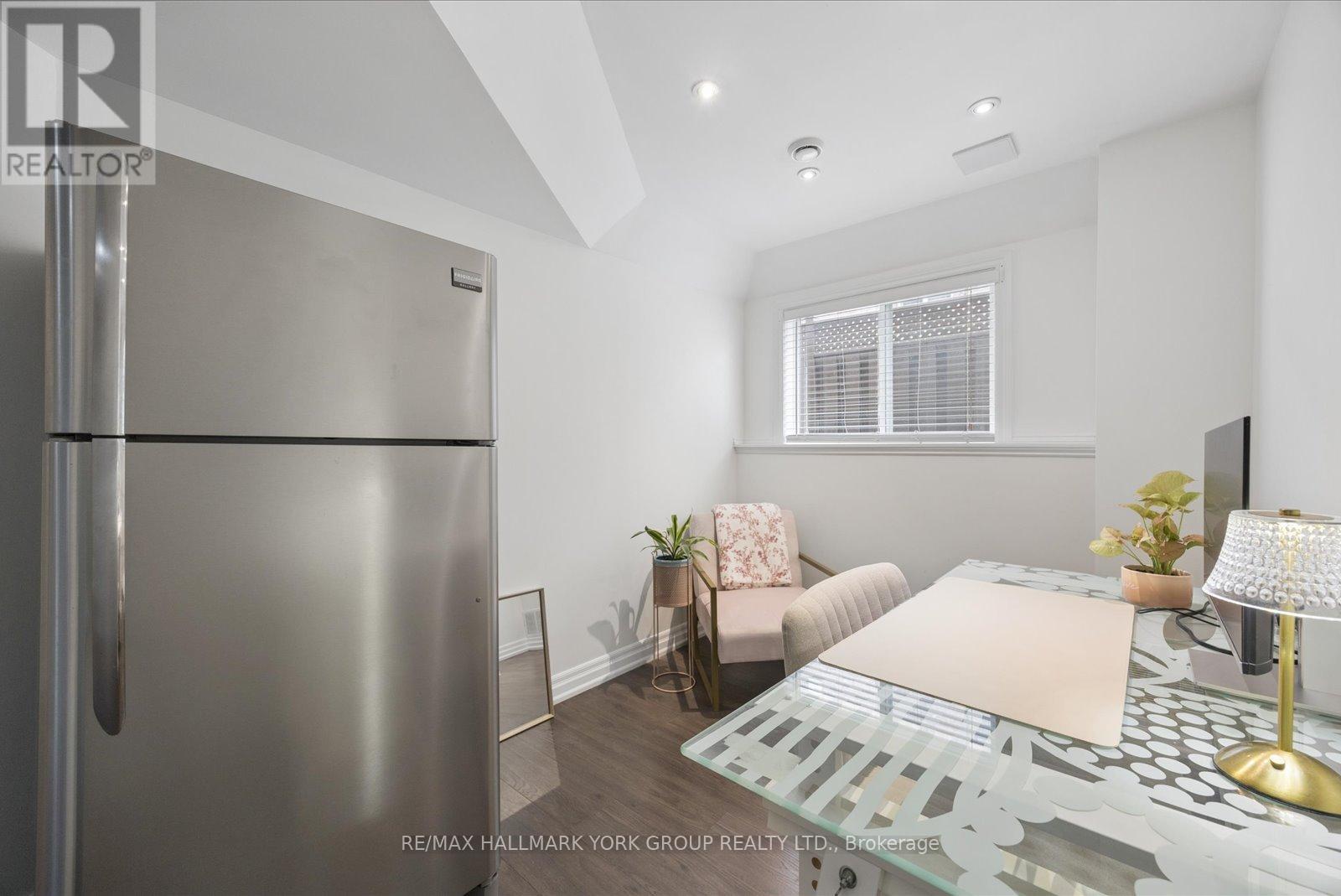 74 WRENDALE CRESCENT - Image 37