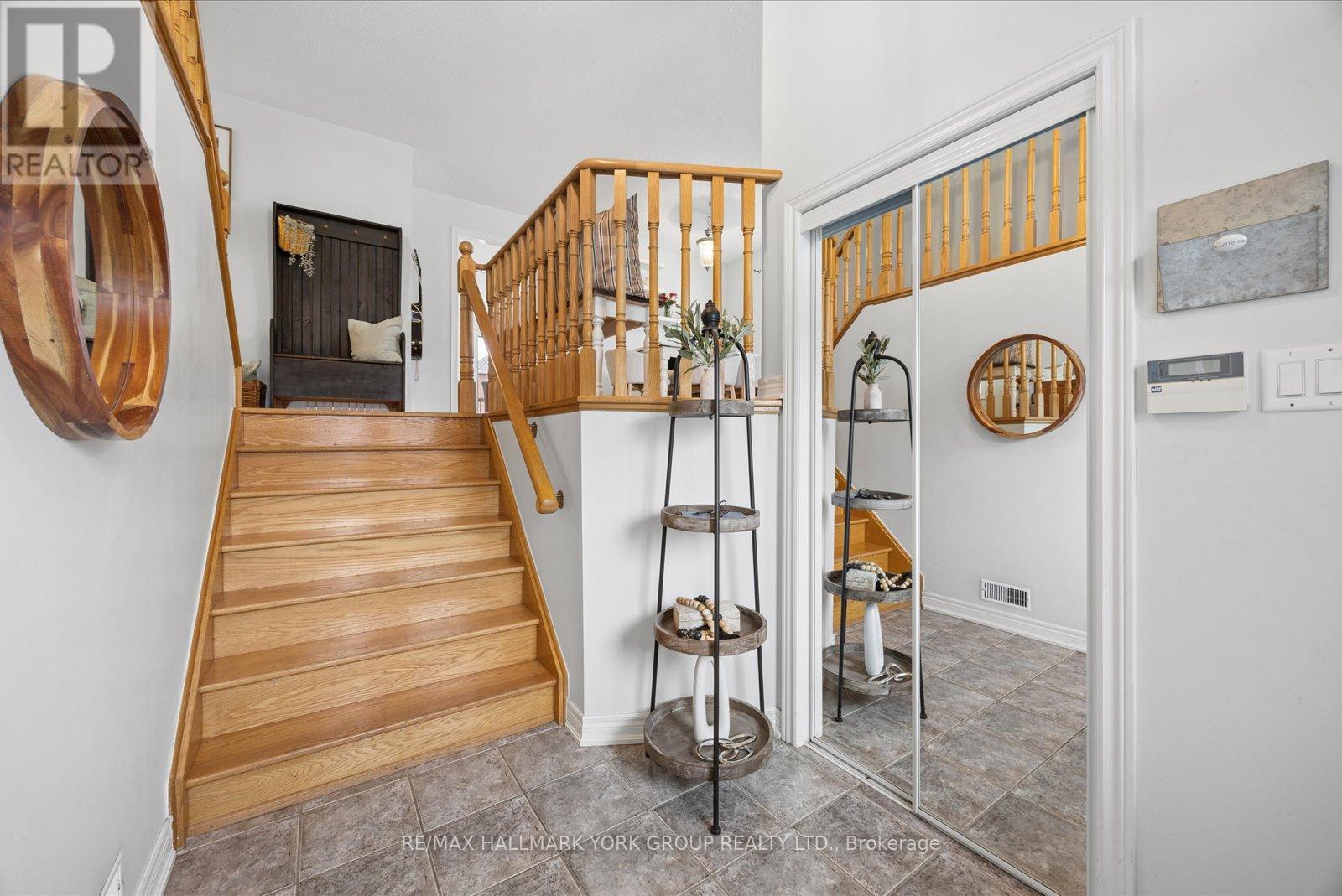 74 WRENDALE CRESCENT - 7