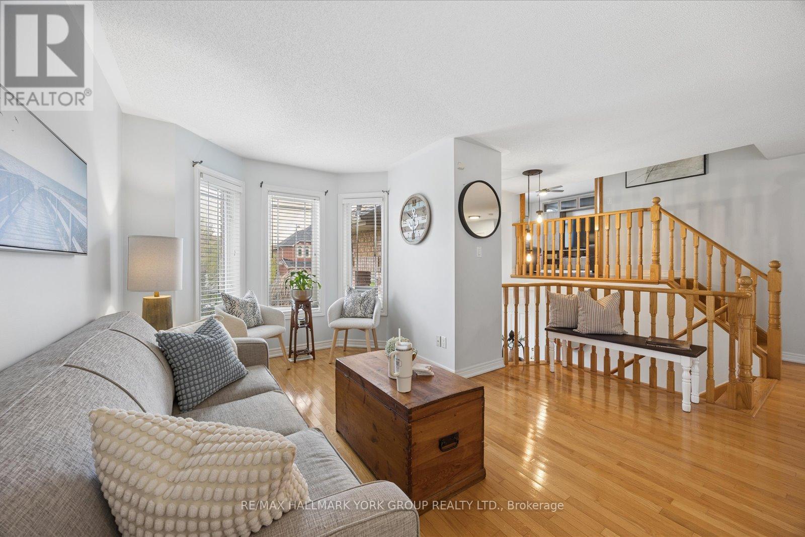 74 WRENDALE CRESCENT - 9