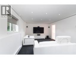5530 Greenleaf Road, West Vancouver, BC V7W1N6 Photo 20
