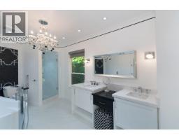 5530 Greenleaf Road, West Vancouver, BC V7W1N6 Photo 15