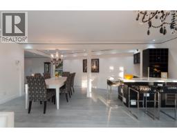 5530 Greenleaf Road, West Vancouver, BC V7W1N6 Photo 6