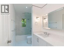 5530 Greenleaf Road, West Vancouver, BC V7W1N6 Photo 19