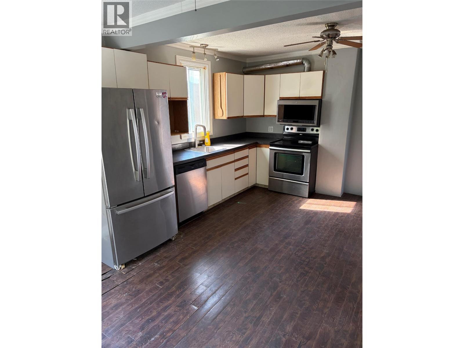 626 Hendry Street - Image 7