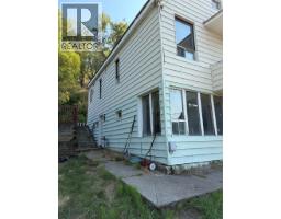 626 Hendry Street, Trail, BC V1R3J3 Photo 30