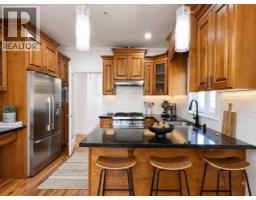 2388 E 5th Avenue, Vancouver, BC V5N1N1 Photo 9