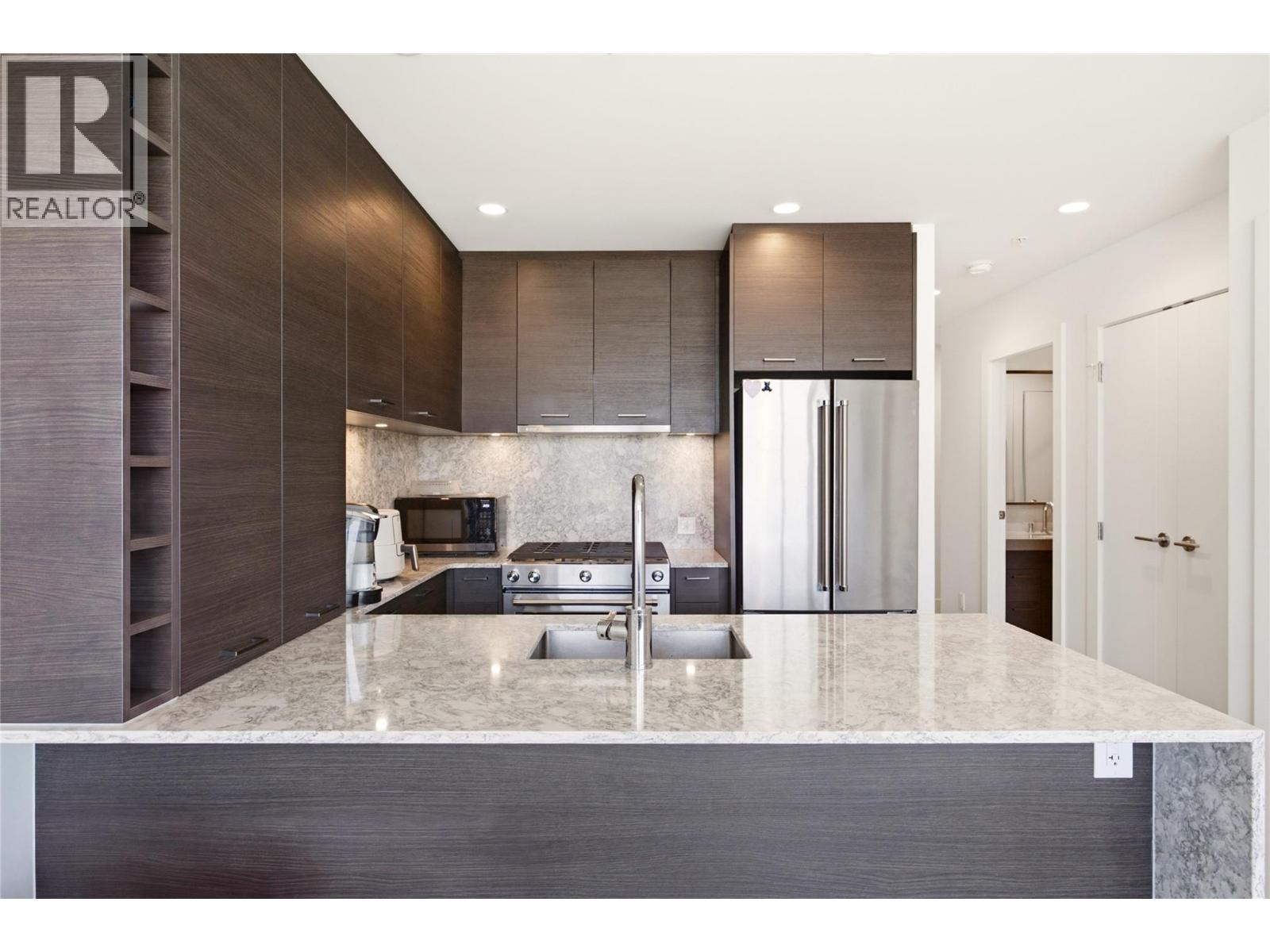2307 1191 Sunset Drive, Kelowna
