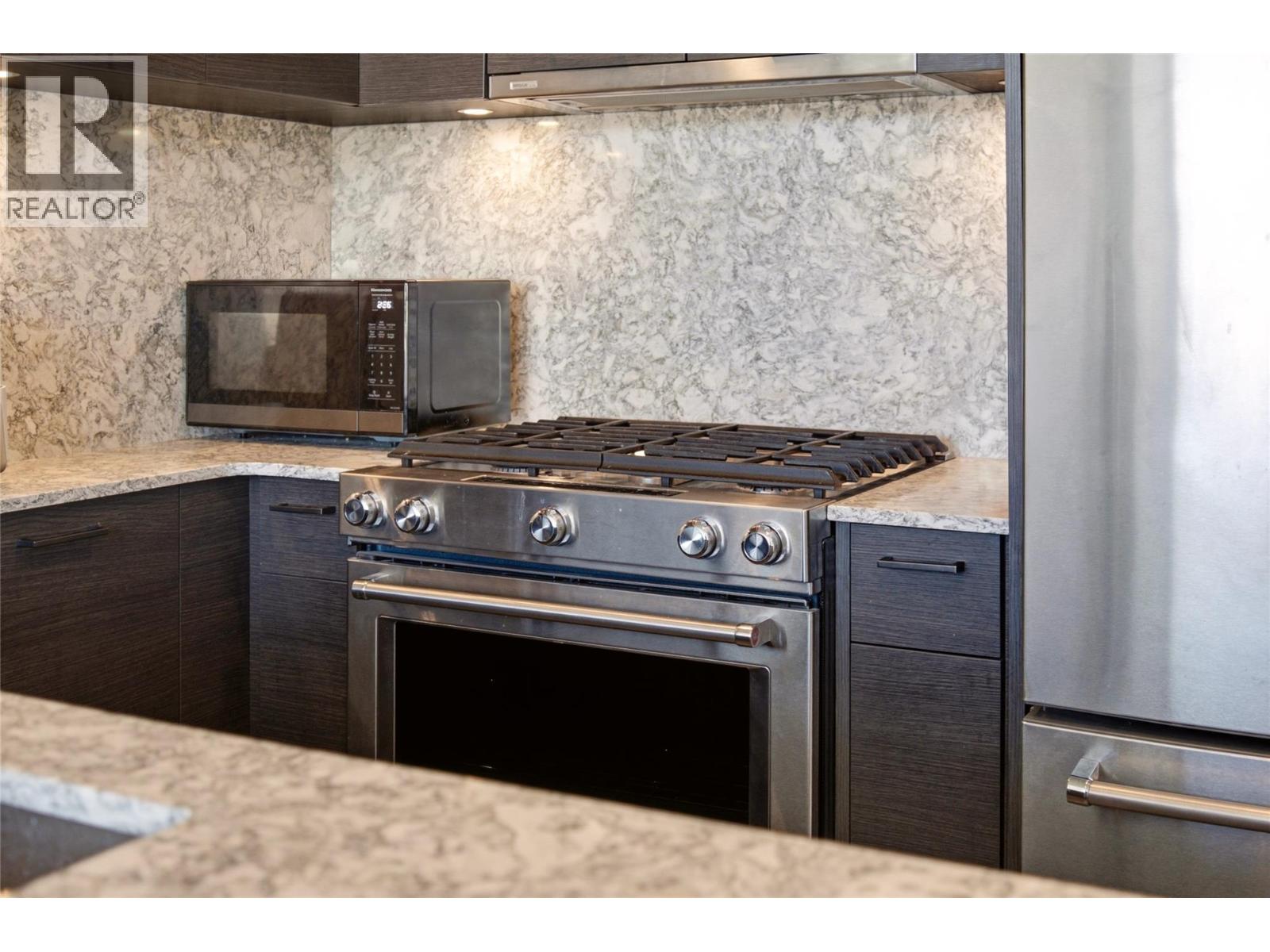 2307 1191 Sunset Drive, Kelowna
