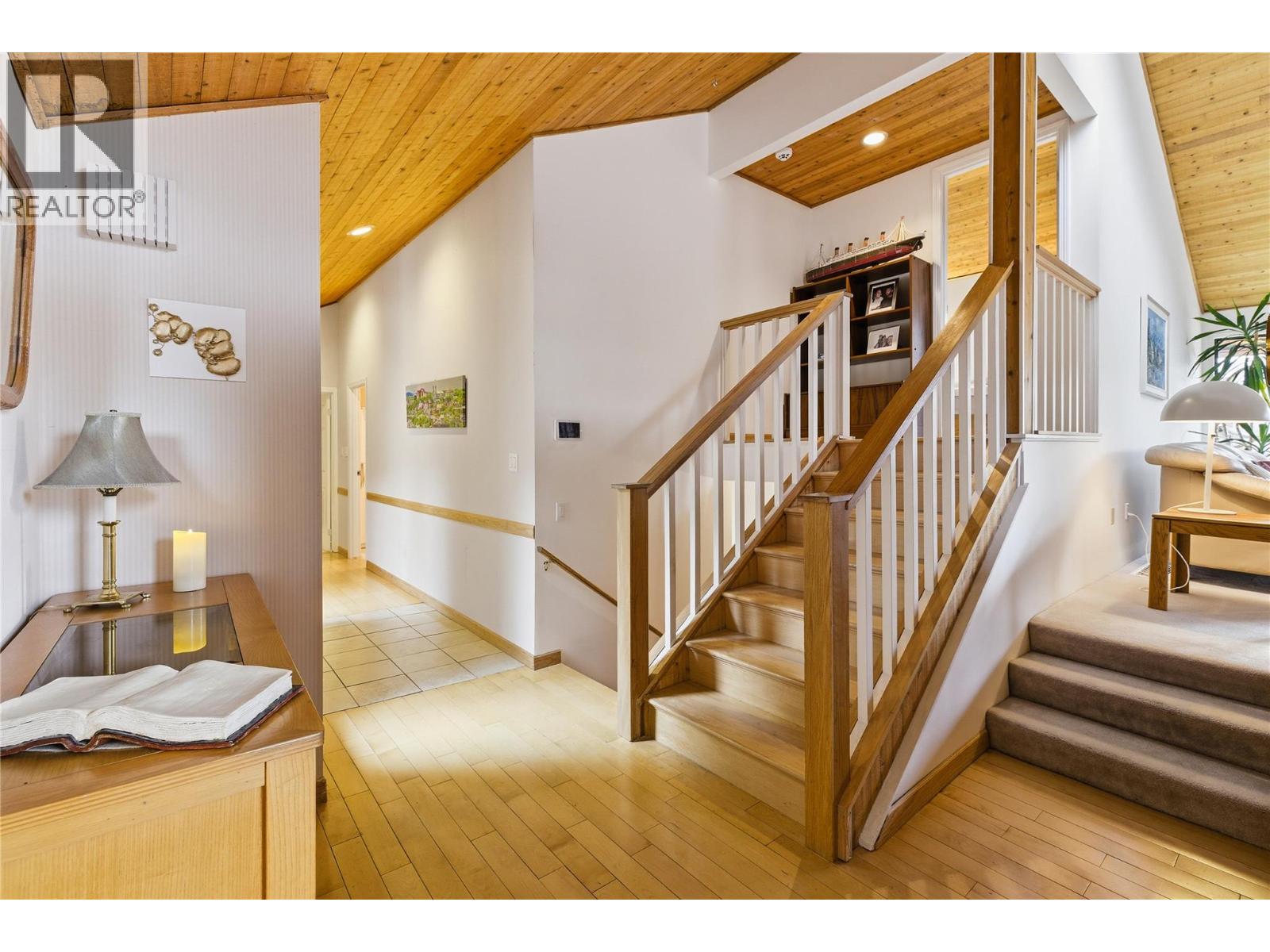  324 Clifton Road North, Kelowna