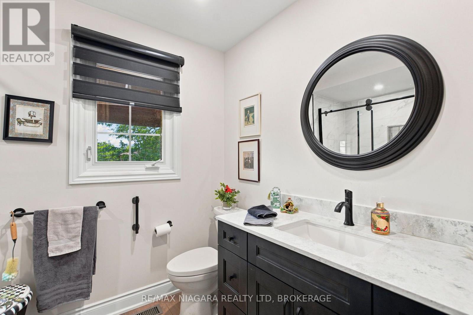 50 BARBICAN TRAIL - Image 22