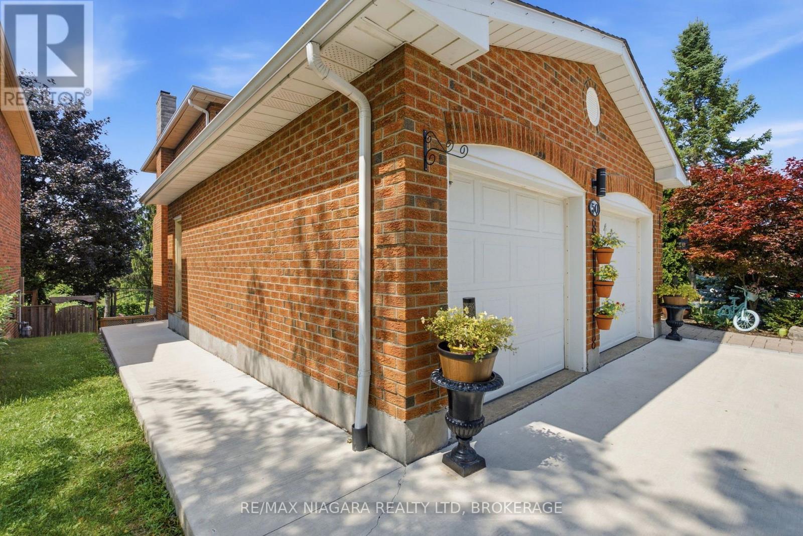50 BARBICAN TRAIL - Image 32