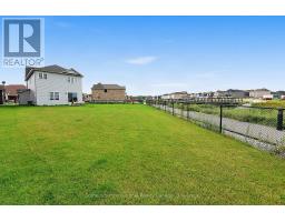 270 Springfield Crescent, Clearview, ON L0M1S0 Photo 43