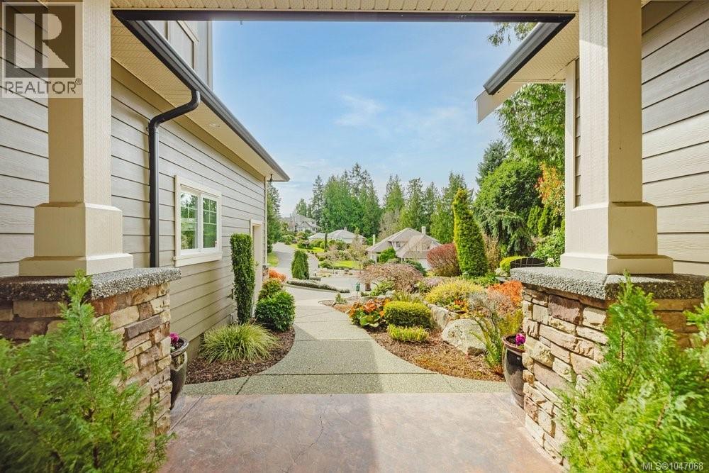 8803 Cordero Cres - 41