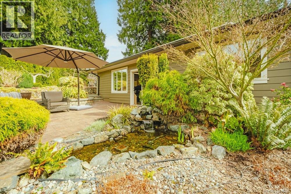 8803 Cordero Cres - 46