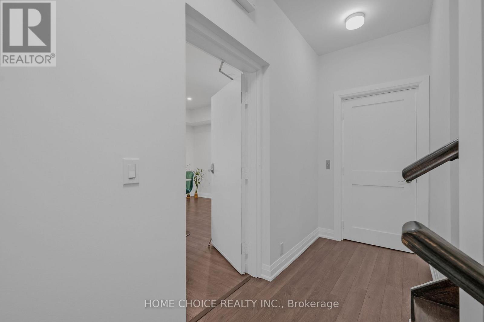 #D704 5289 HIGHWAY 7 HIGHWAY W - 6