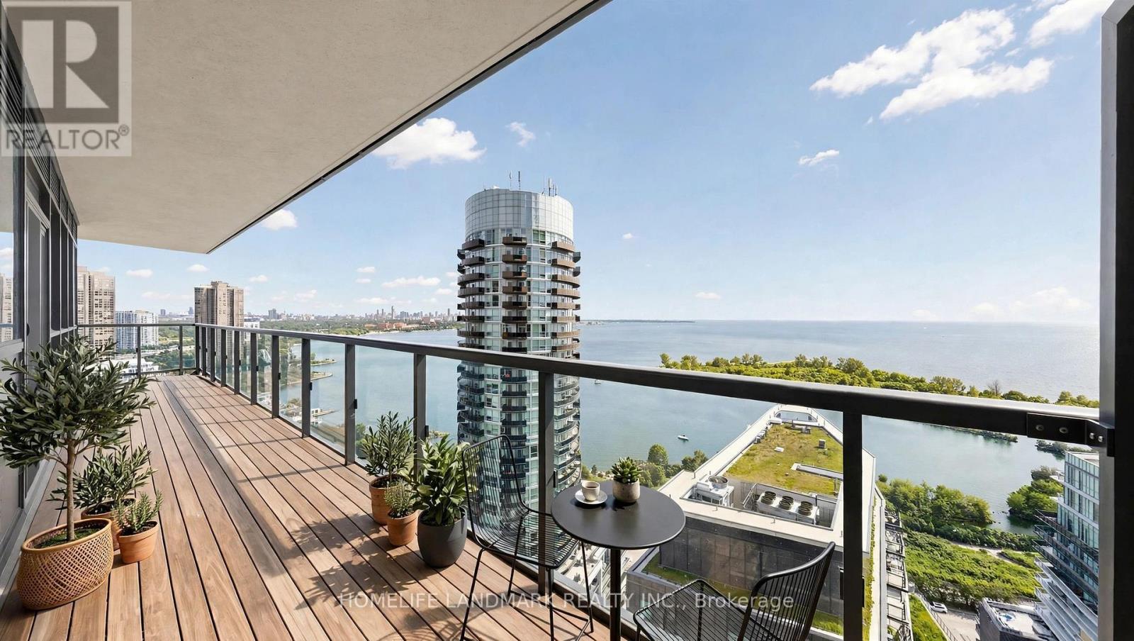 #2702 38 ANNIE CRAIG DRIVE - Image 29