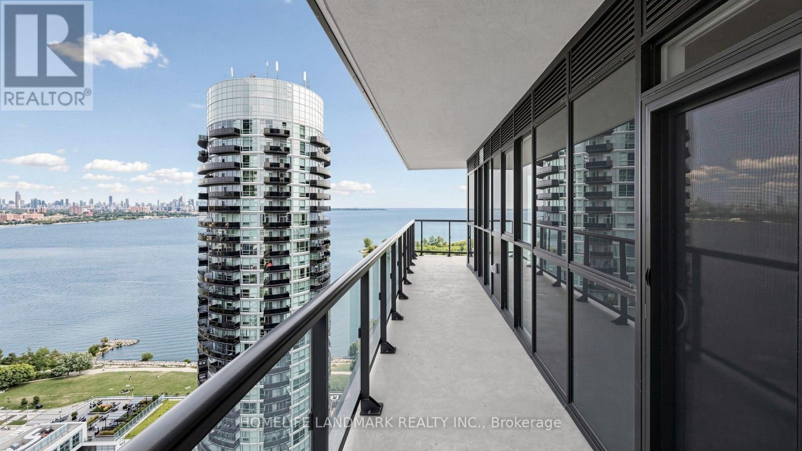 #2702 38 ANNIE CRAIG DRIVE - Image 37