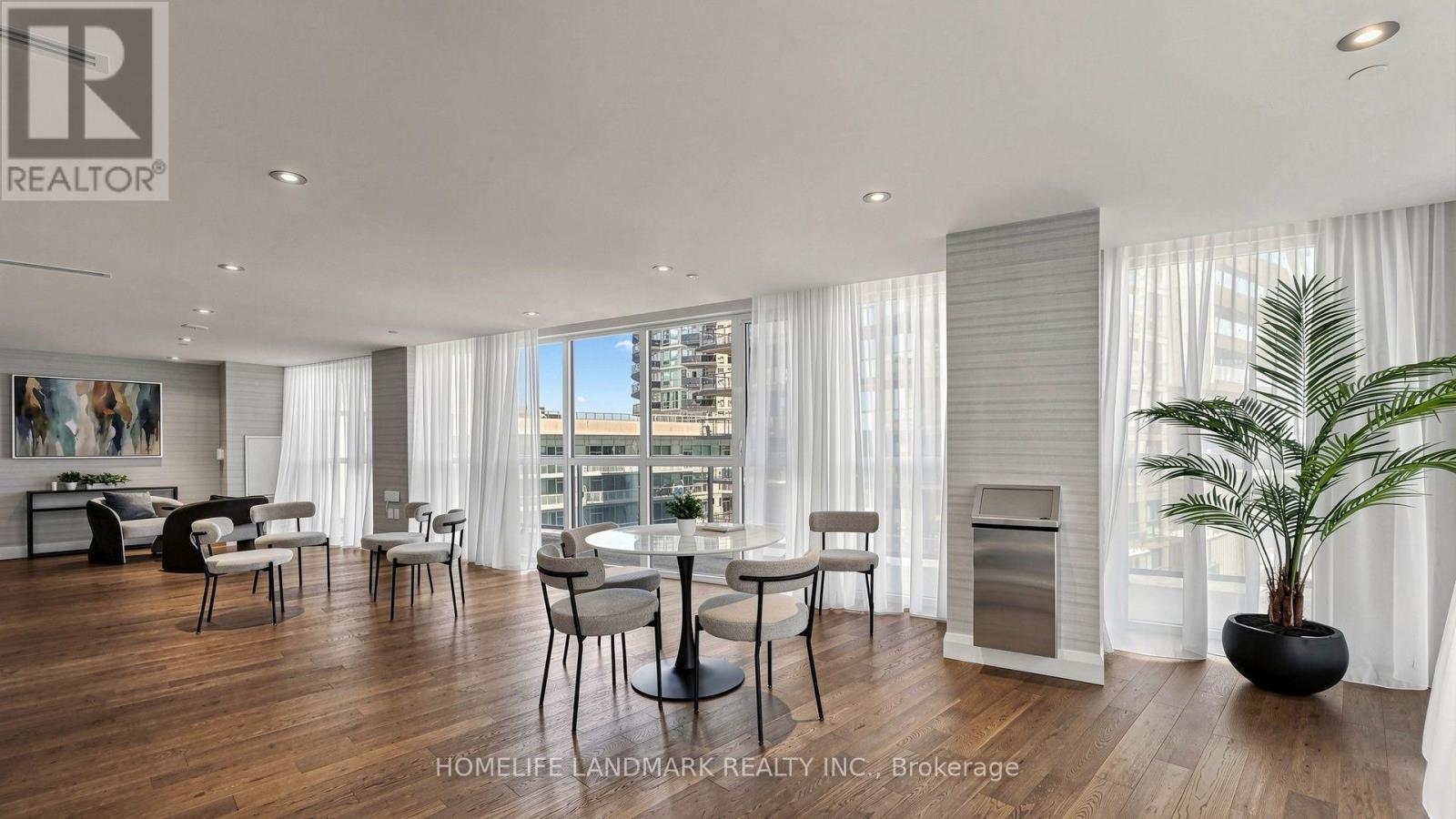 #2702 38 ANNIE CRAIG DRIVE - Image 46